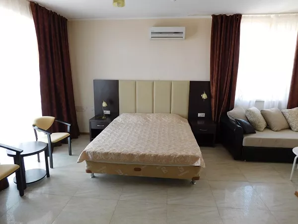 ЧЕТЫРЕХМЕСТНЫЙ  Полулюкс. Частный гостевой дом "Майами". Пересыпь