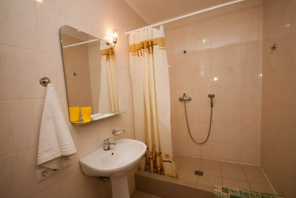 Стандарт двухместный (Корпус Пляж). Комплекс Эллада. Семидворье