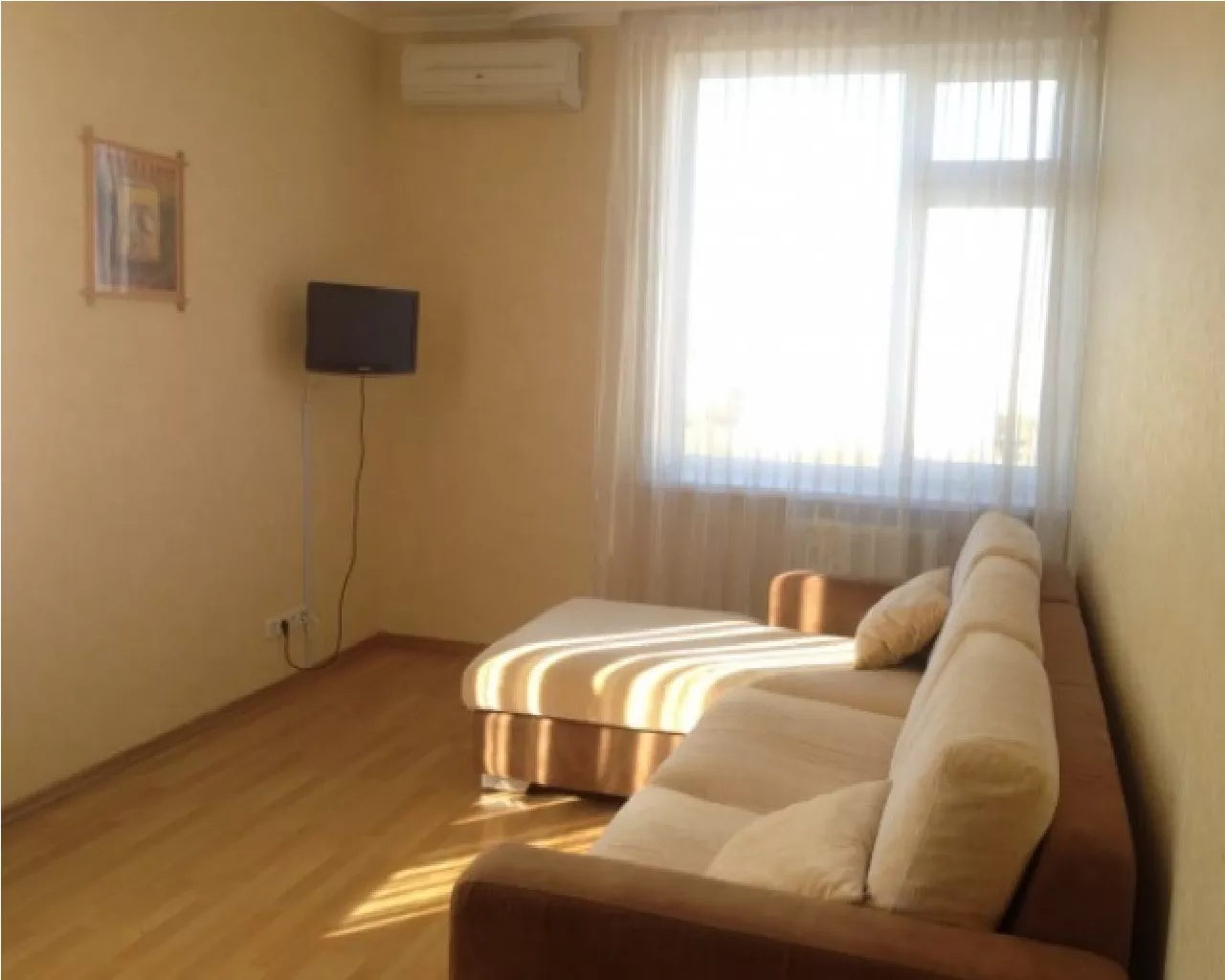 . Квартира в многоквартирном доме на ул. Демышева 125а . Евпатория