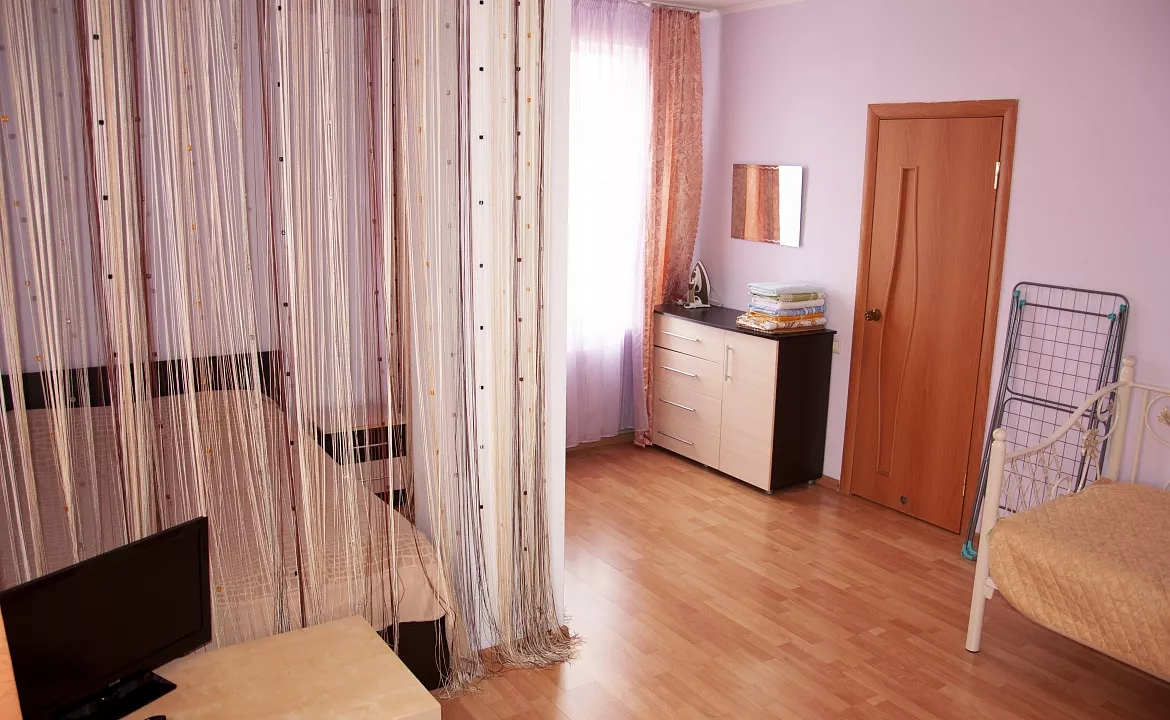 Квартира. Квартира в многоквартирном доме Квартира у моря 8 Марта, 13/1. Адлер