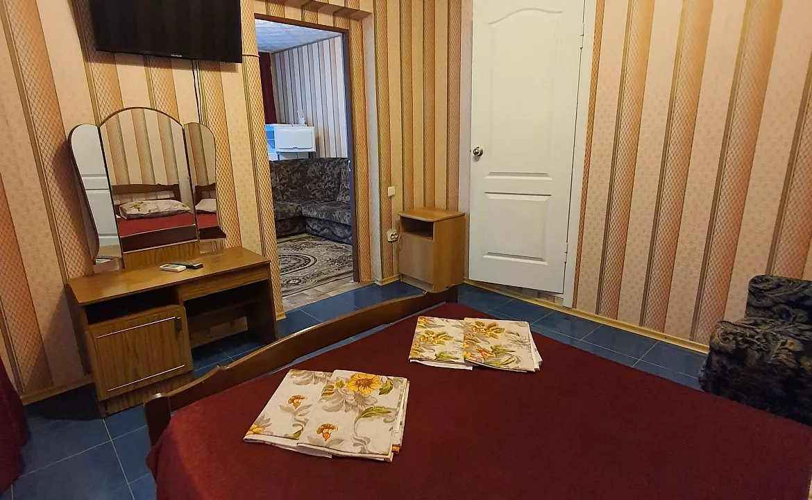 Двухкомнатный номер. Гостевой дом Оскар. Лазаревское