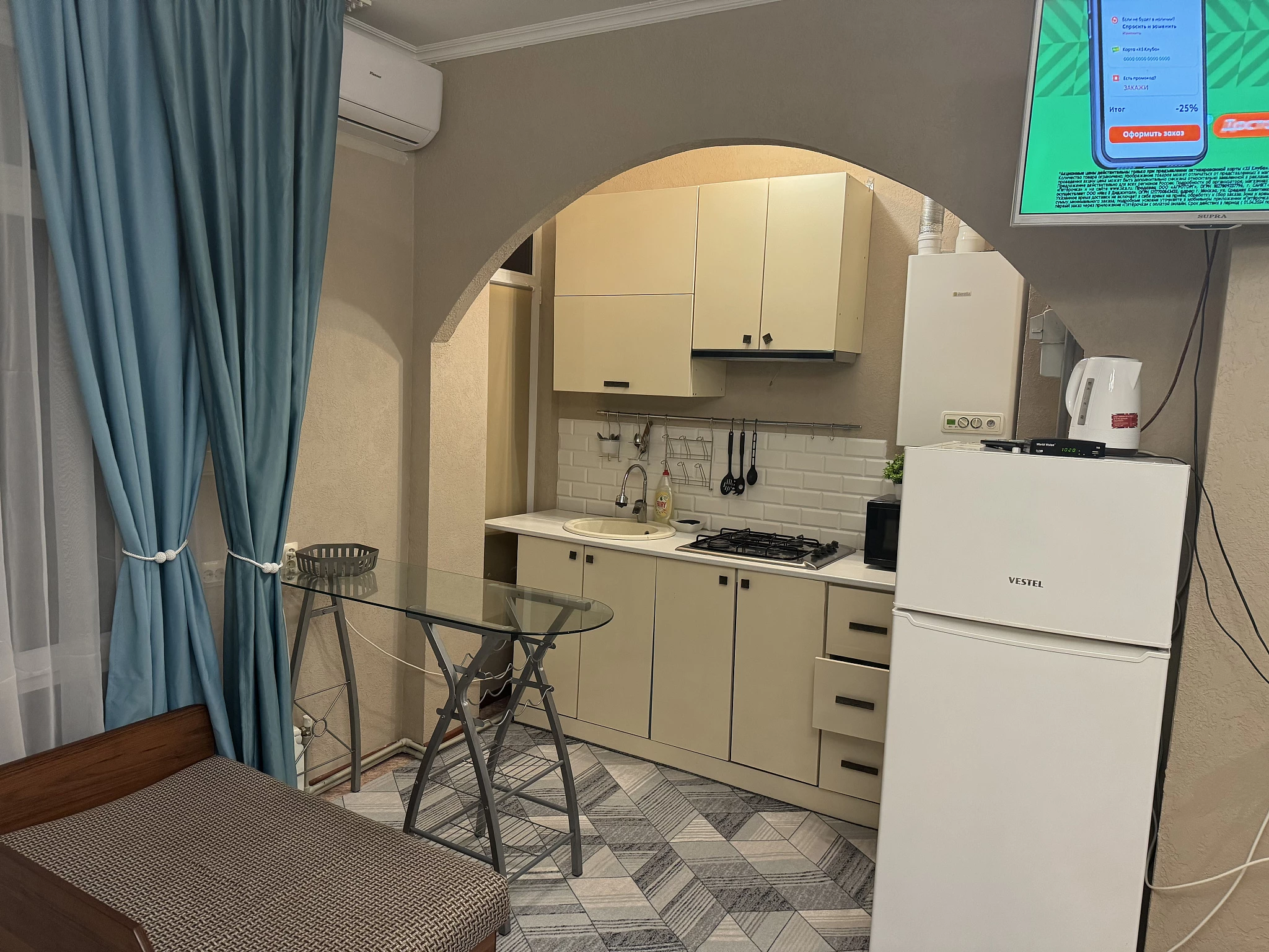 . Квартира в многоквартирном доме "Студия". Адлер . Квартира в многоквартирном доме "Студия". Адлер