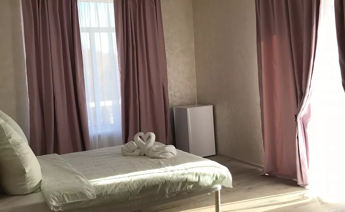 3-х местный номер. Отель Отель «Вилла-парк Изобильное». Изобильное