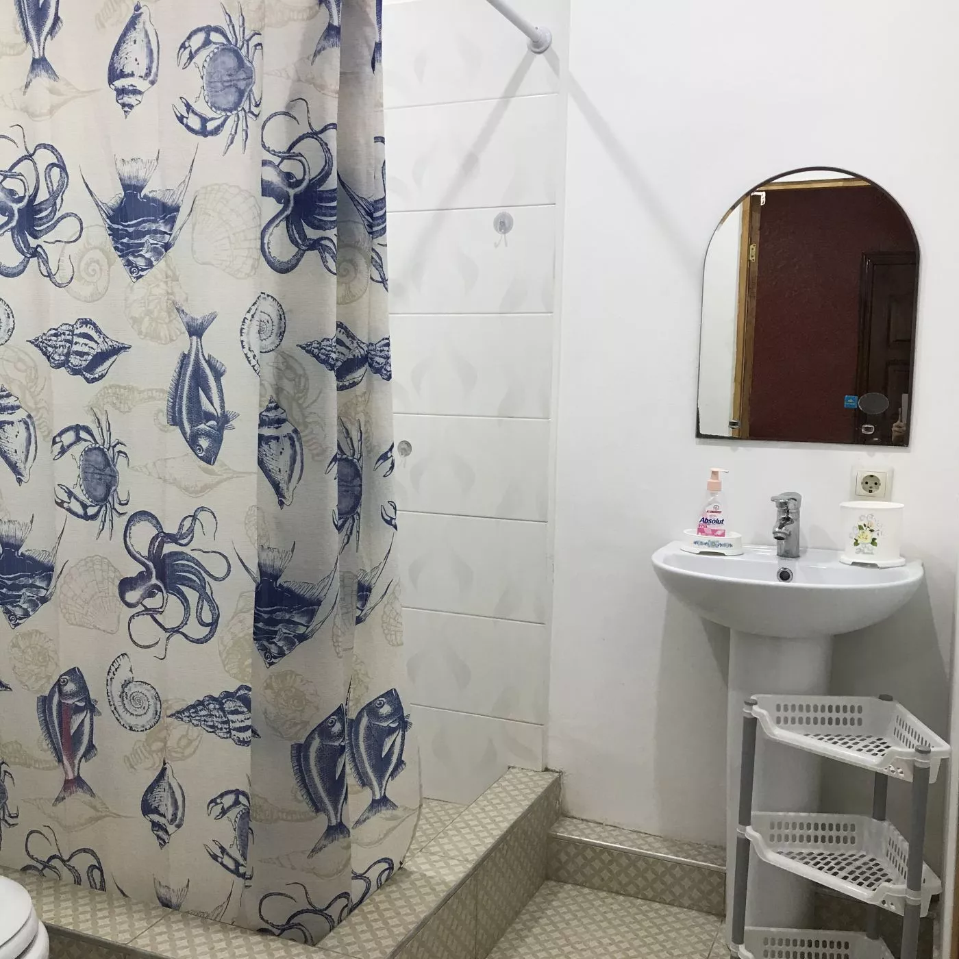 . Гостевой дом "Оазис". Сухум