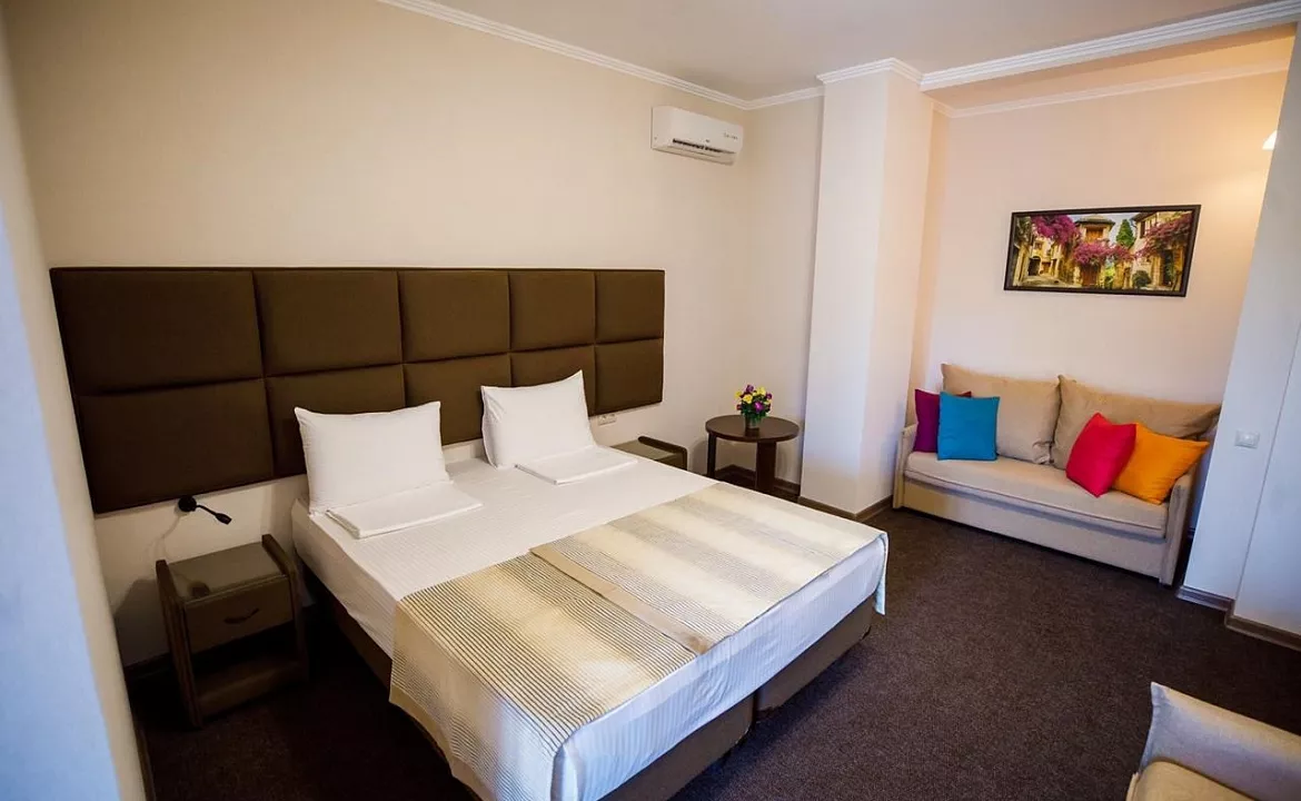 Полулюкс. Отель MiGal. Сочи