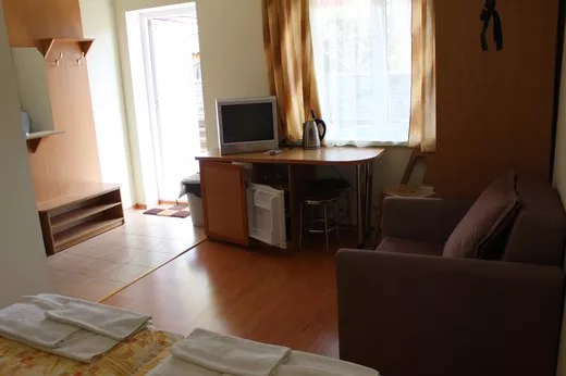 Комфорт с отдельным балконом. Гостиница Лучистая. Рыбачье