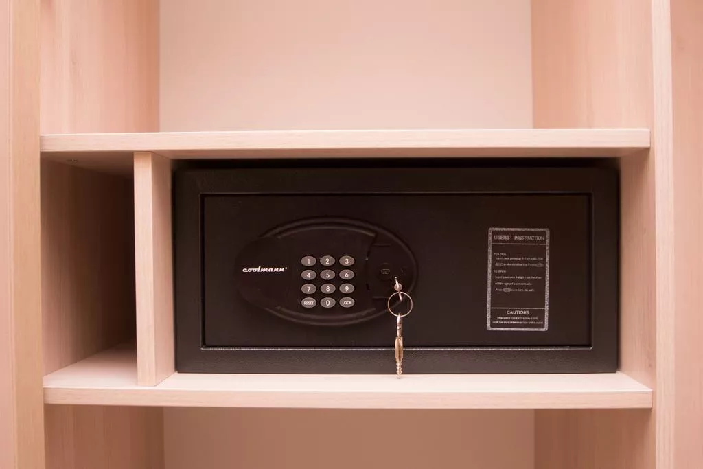 . Отель "Челюскинцев". Гагра