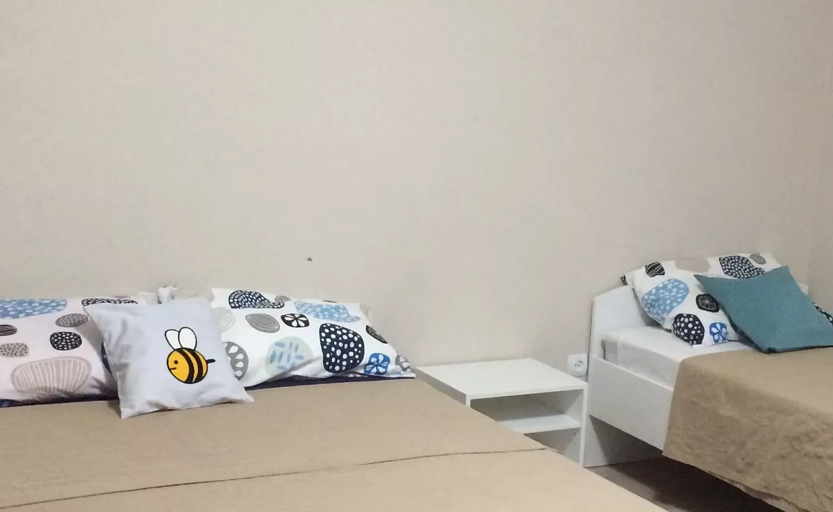 Семейный с кухней . Гостевой дом «Пчела». Ейск