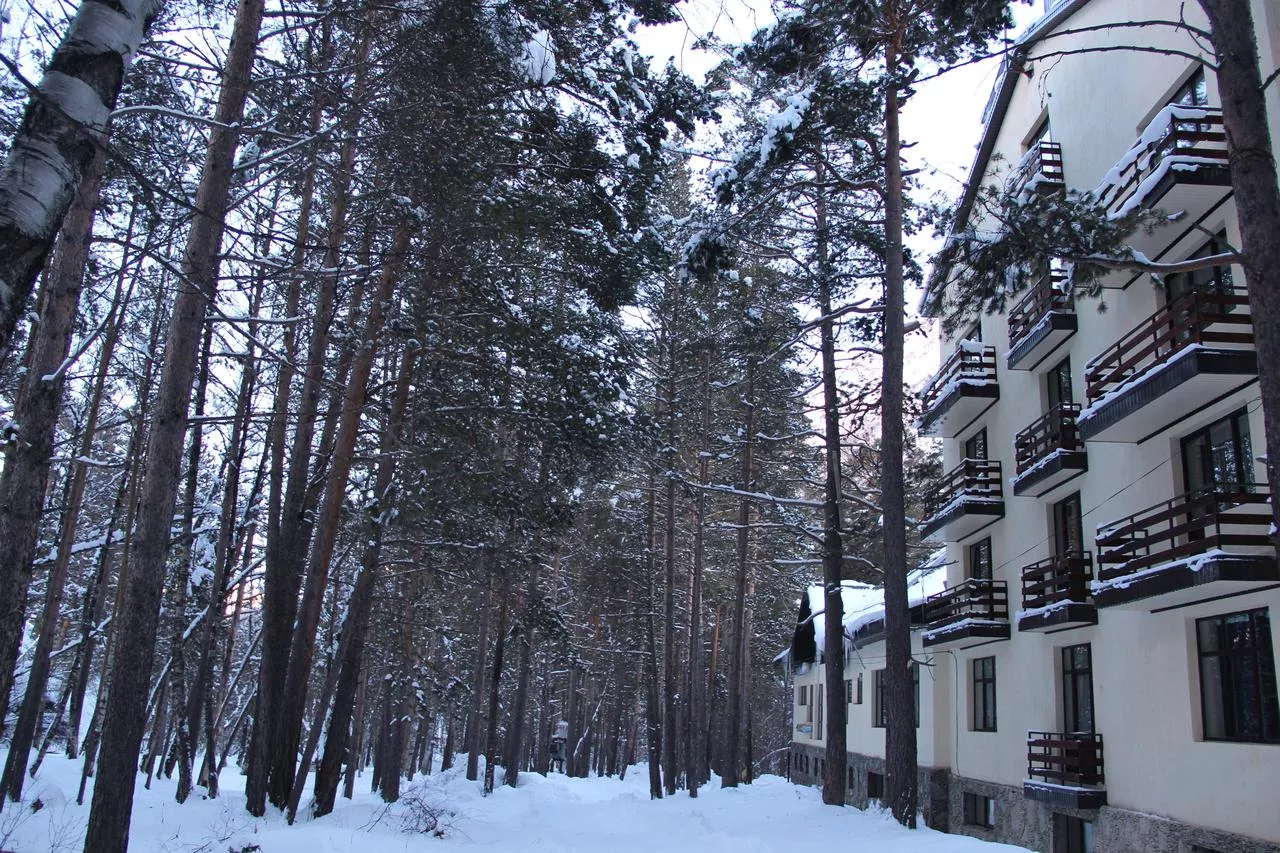 . Отель «Смайл». Эльбрус - гостиницы