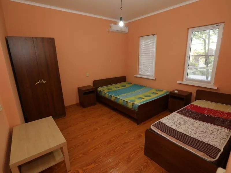 . Частный сектор Чачба 42 . Гудаута