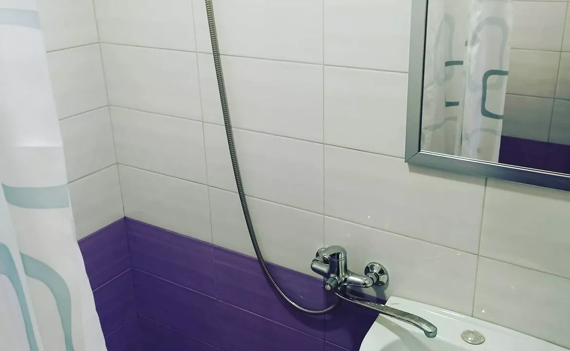 Двухместный номер с балконом. Гостевой дом ГалоПогосы. Лоо