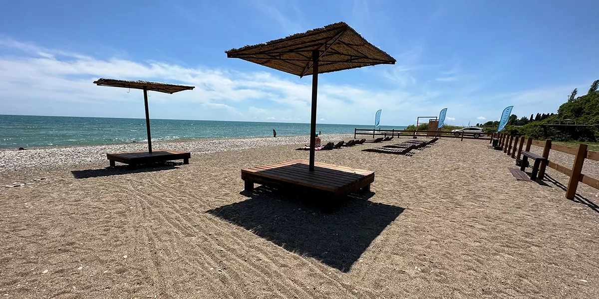 . Лилия. Гудаута