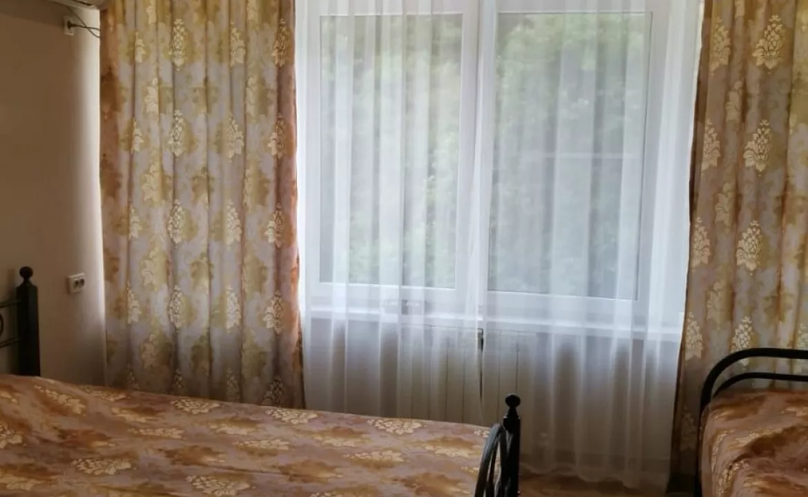 Трёхместный номер Стандарт. Гостевой дом "Клевер" . Лазаревское Трёхместный номер Стандарт. Гостевой дом "Клевер" . Лазаревское