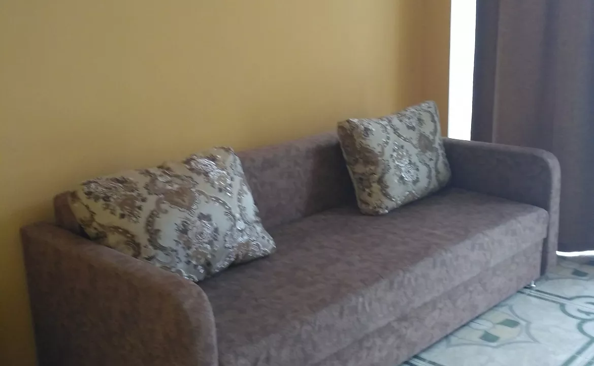 Двухкомнатные апартаменты с видом на море и горы Ай Петри. Гостевой дом на Маратовской. Гаспра