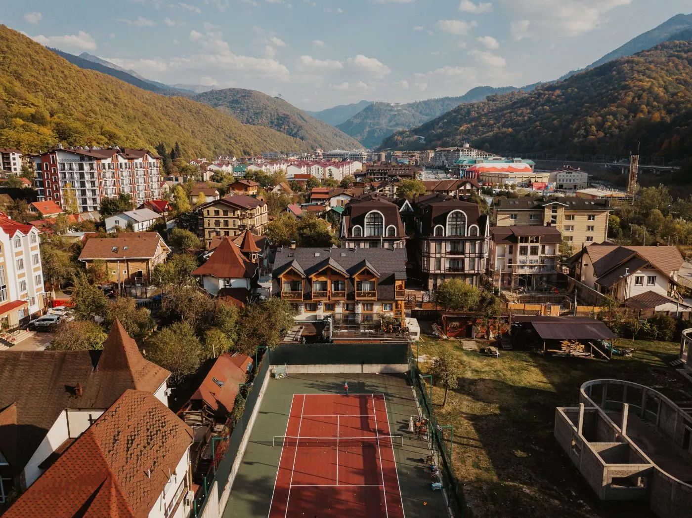 . Отель WoodHouse ★★★. Красная Поляна