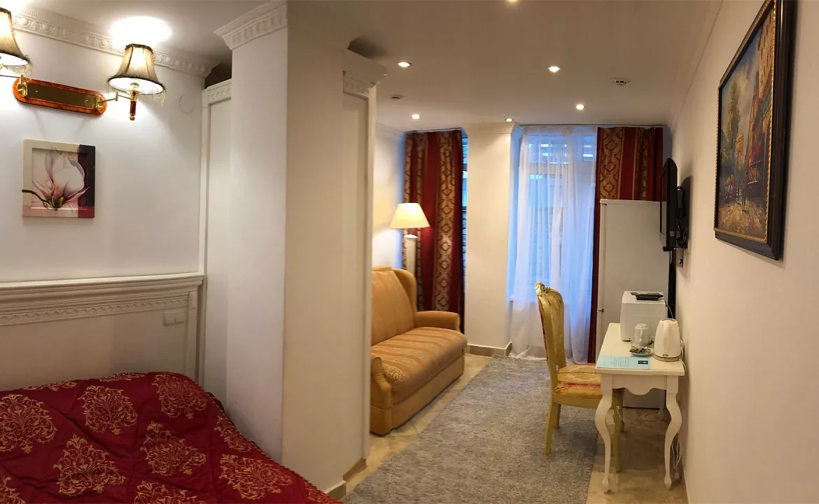 Стандарт. Апартаменты Роял Никита. Никита