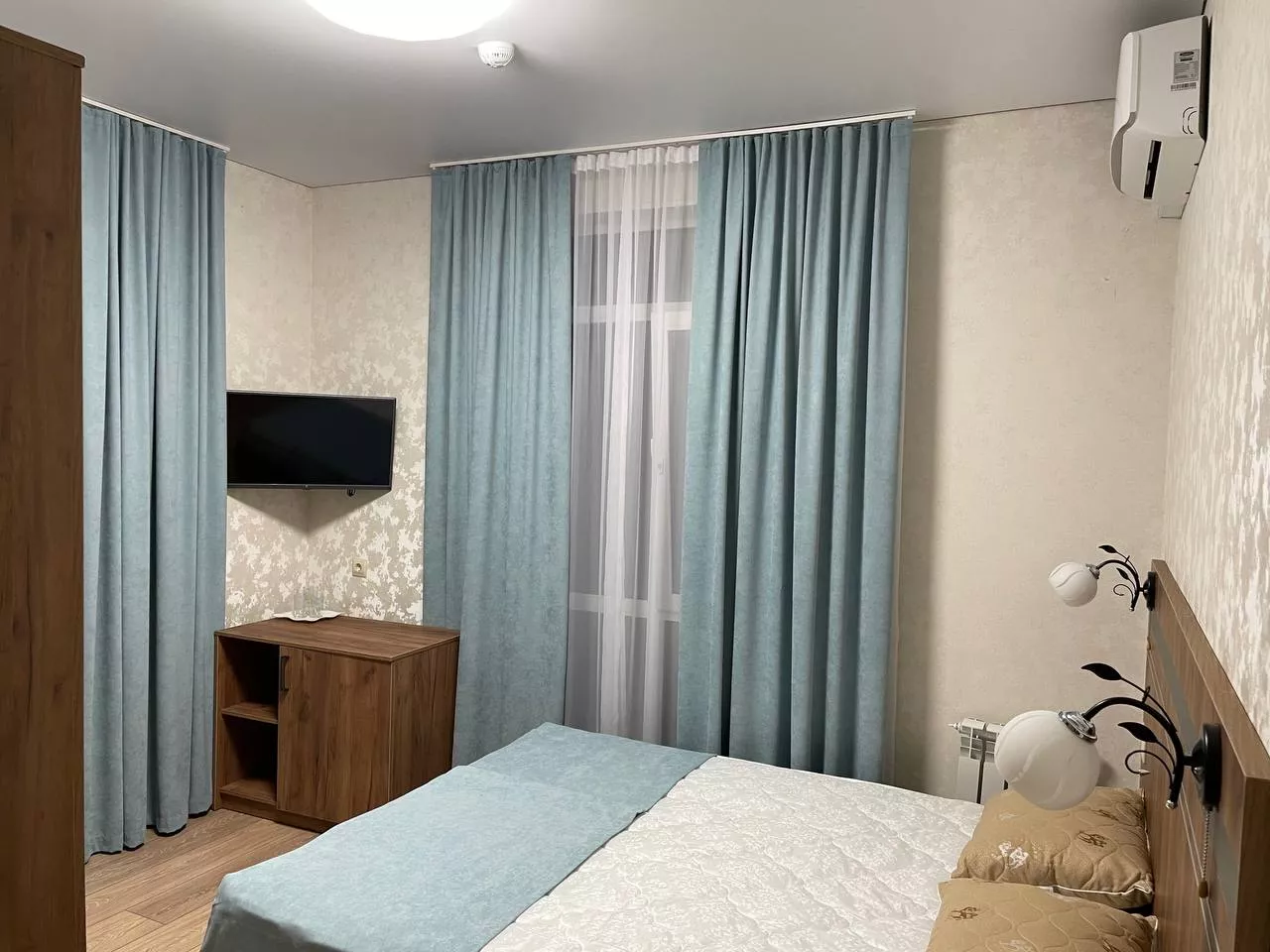 . Гостевой дом Villoo Bosco - Лоо. Лоо