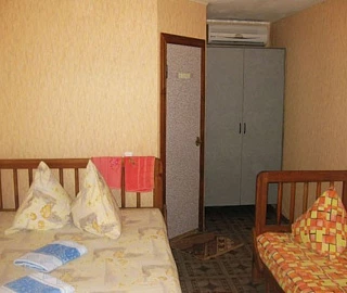 Стандарт 3-х местный. Гостиница "Шторм". Стандарт 3-х местный. Гостиница "Шторм".