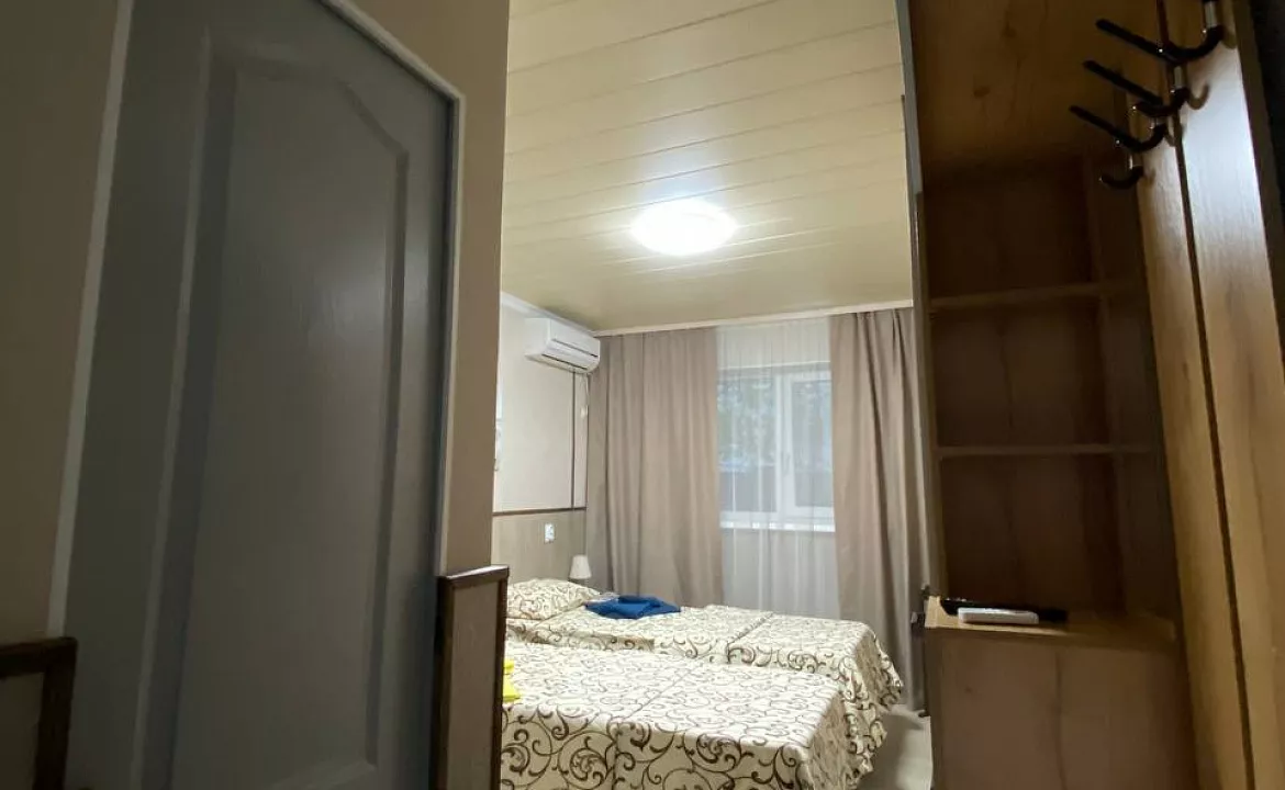 Двухместный первый этаж. Гостевой дом "Инжир". Новомихайловский Двухместный первый этаж. Гостевой дом "Инжир". Новомихайловский