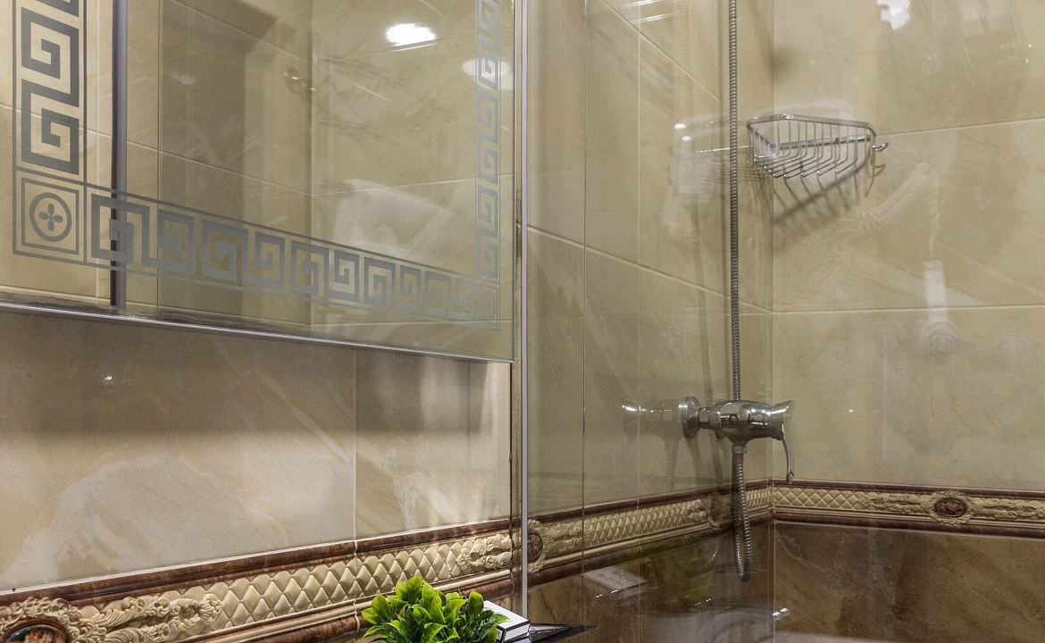 Люкс с балконом 2+1. Отель "Атлант". Лазаревское Люкс с балконом 2+1. Отель "Атлант". Лазаревское