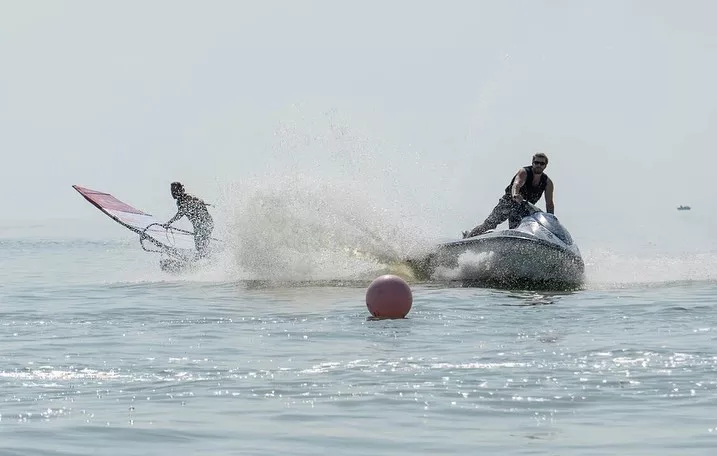 . Серф-отель YEISKWIND. Ейск