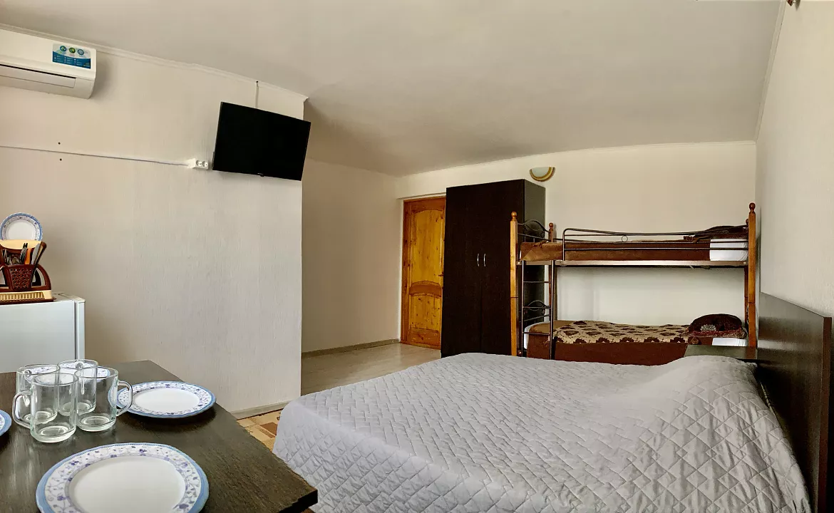 4-ех местный СТАНДАРТ . Гостевой дом Калина. Гагра