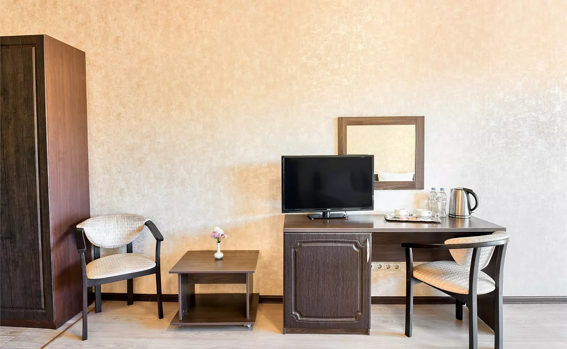 Стандарт с балконом (без вида). Отель Greek House. Красная Поляна