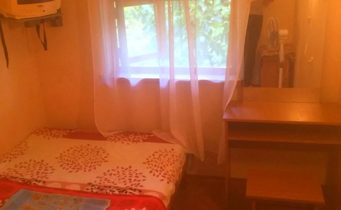 Двухместный «Эконом». Гостевой дом "На Моряков 12". Лазаревское Двухместный «Эконом». Гостевой дом "На Моряков 12". Лазаревское