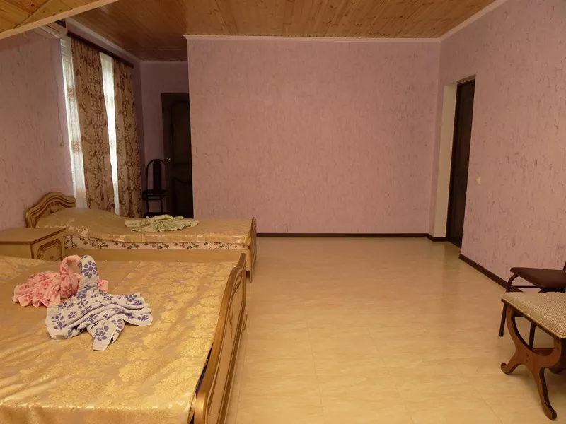 4х местный с автономной кухней. Частный сектор Строителей 6/2 в п. Пионерный. Сукко