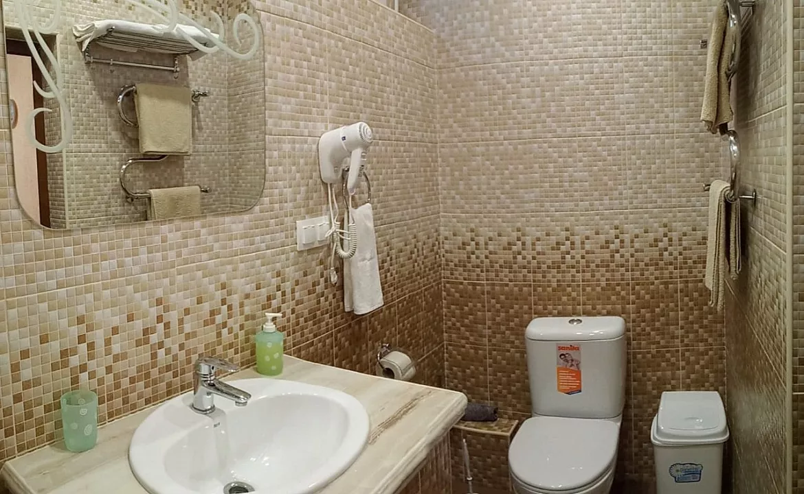 Двухместный номер с балконом «Комфорт/Komfort». Гостевой дом  Vega. Заозерное