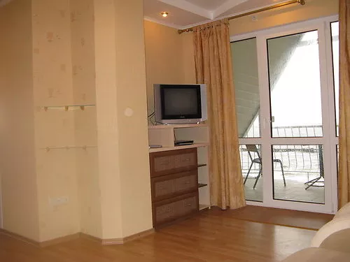 Номер VIP-этаж. Частная гостиница «Слонотель». Малореченское