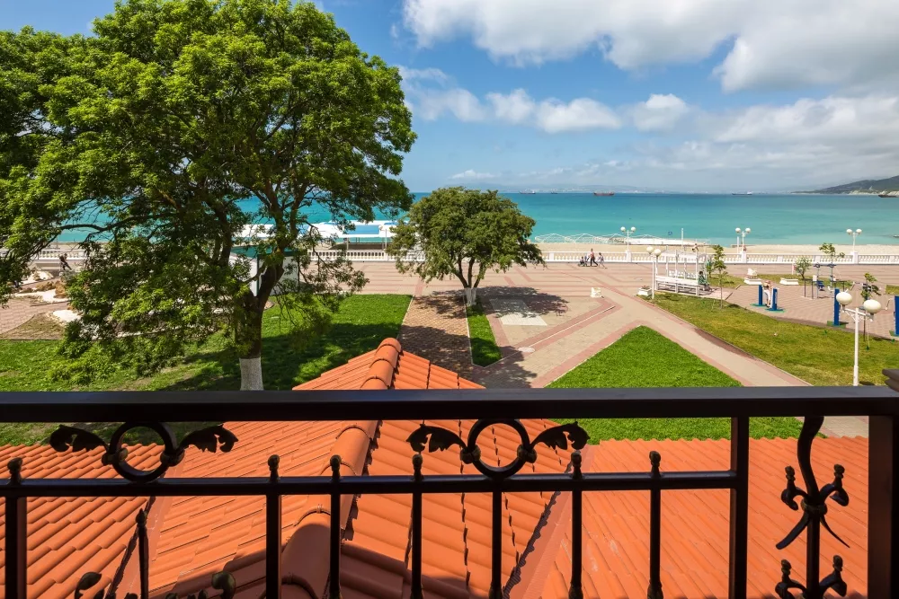 . Отель "Дача". Кабардинка