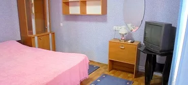 Дом под ключ  Отдельный трехкомнатный дом со своим закрытым двором и гаражом без хозяев. Дом под ключ  Отдельный трехкомнатный дом со своим закрытым двором и гаражом без хозяев.