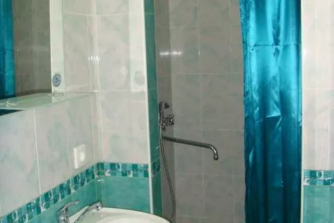 Трехместный. Частный сектор Злата. Головинка