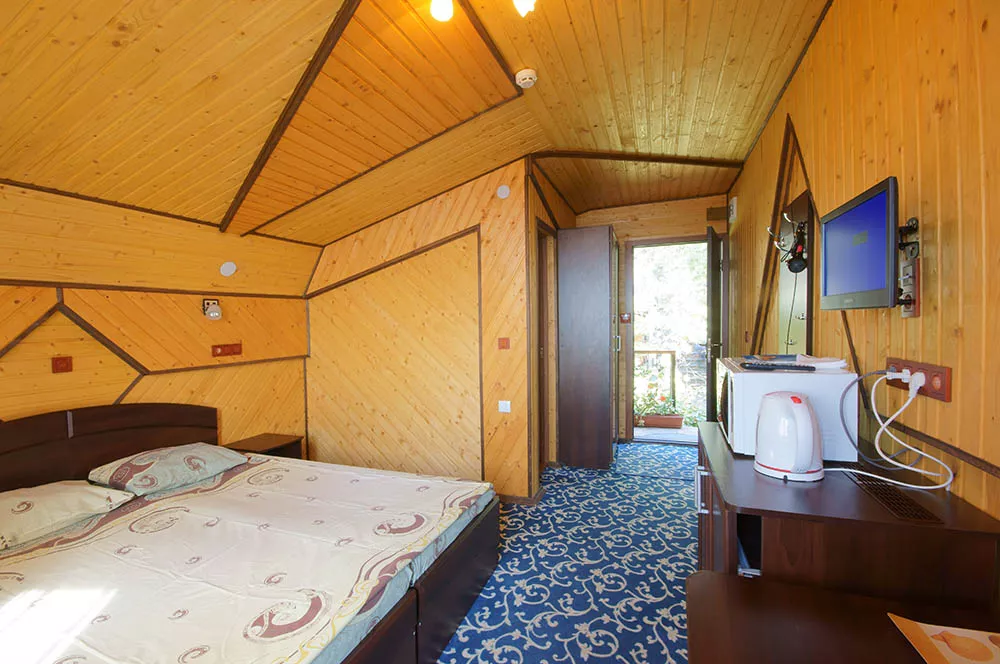 Стандартный двухместный номер.. Гостевой дом Воронина. Гаспра