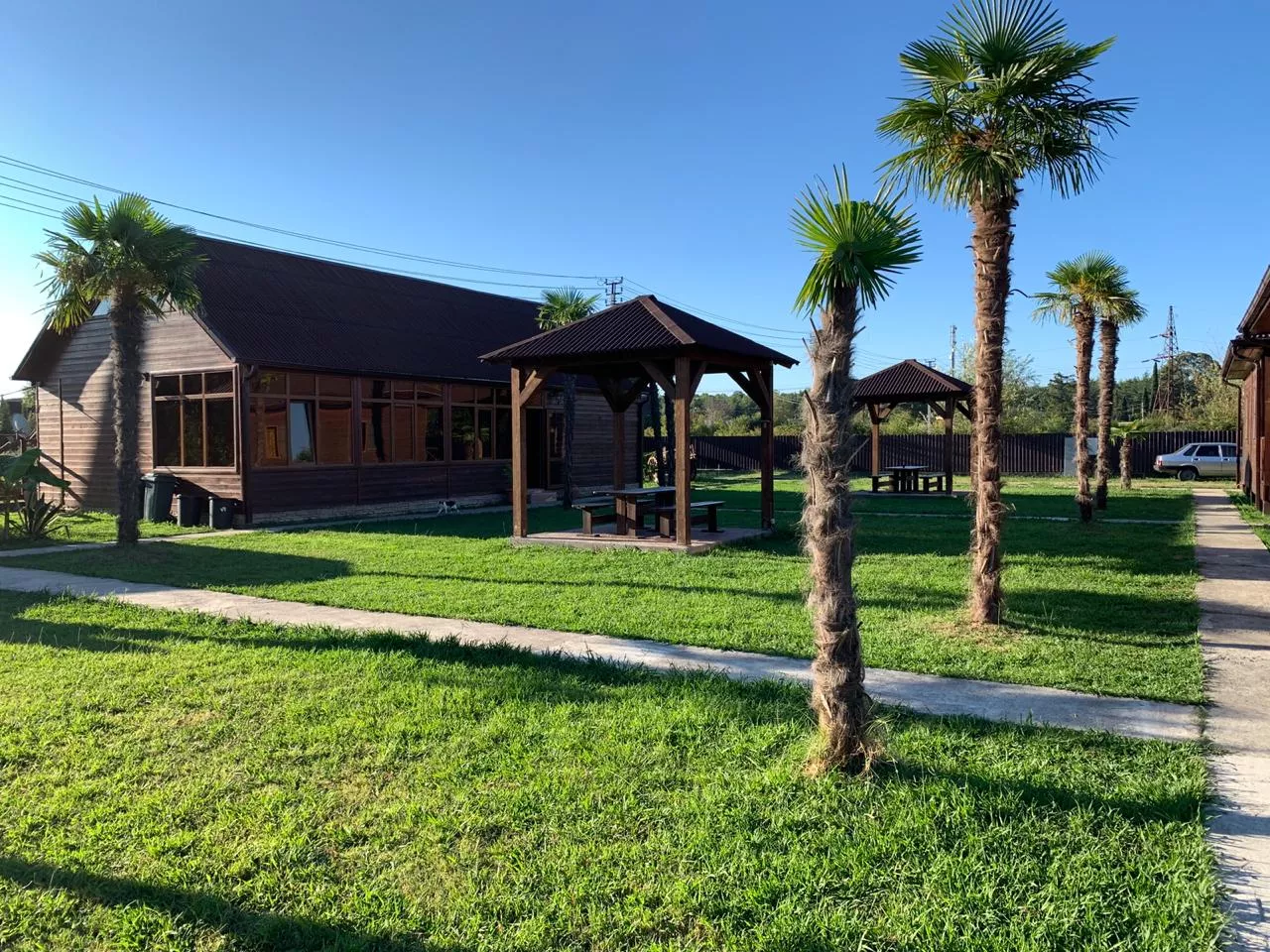 . Гостевой дом "Лдзаа". Пицунда