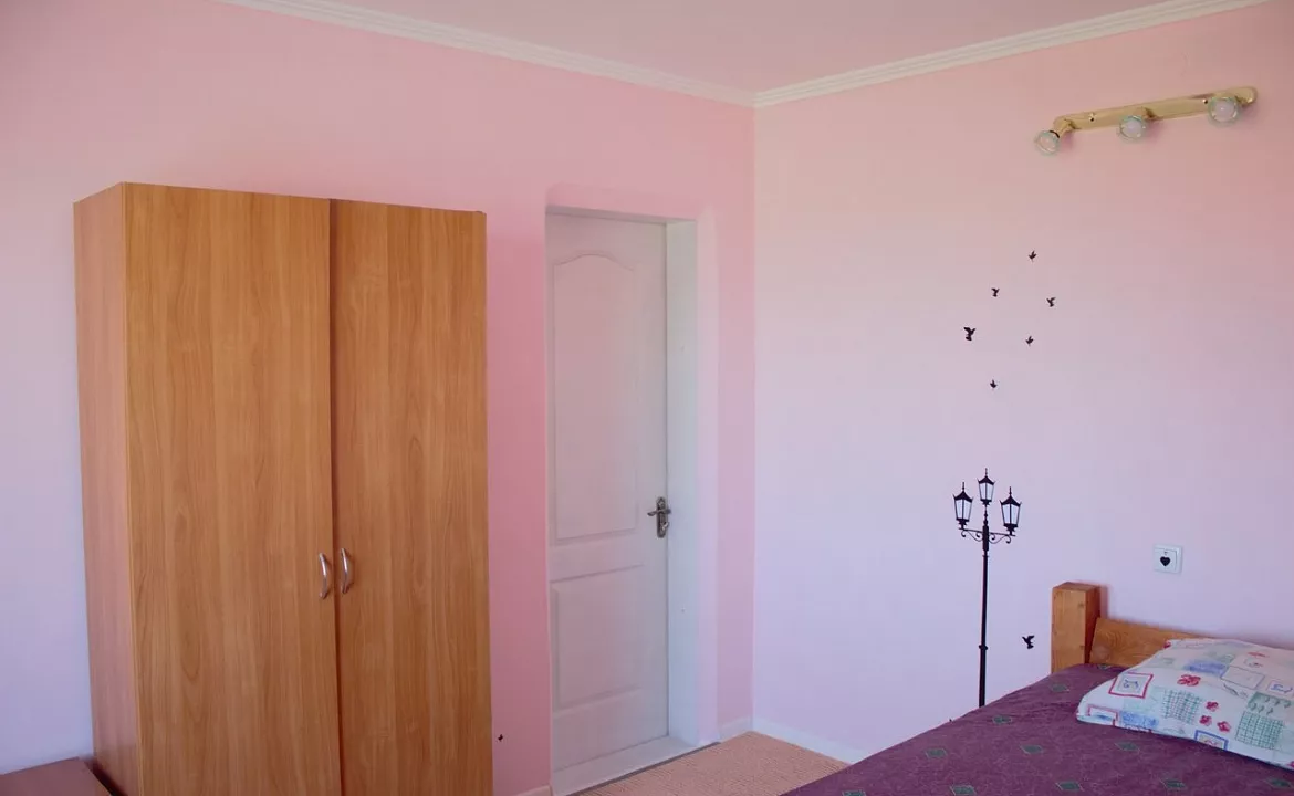 Люкс 2х комнатный 5 местный. Гостевой Дом Melrose. Заозерное