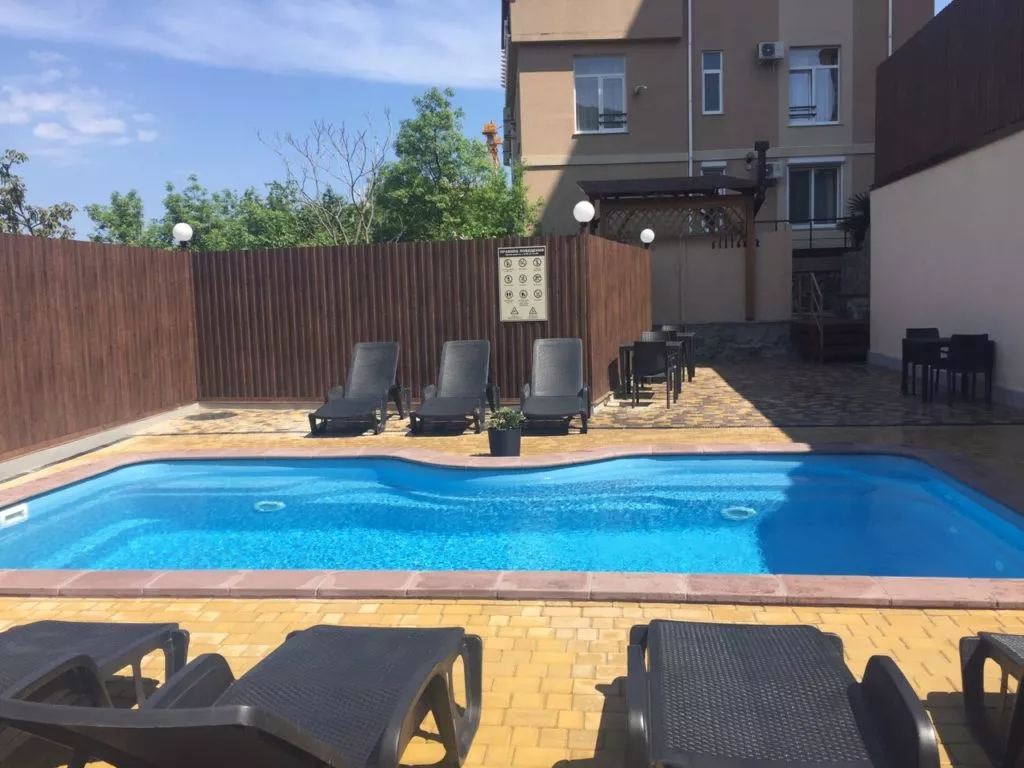 . Гостевой Дом «ТАВР». Ялта