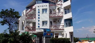 Отель "Адмирал"