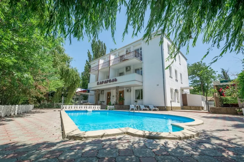 Гостиница "Караголь"