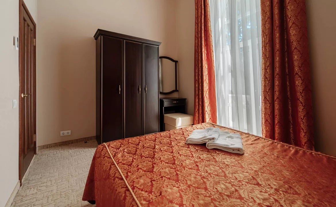 Супер люкс трехкомнатный. Отель "Вилла Голубой залив". Симеиз