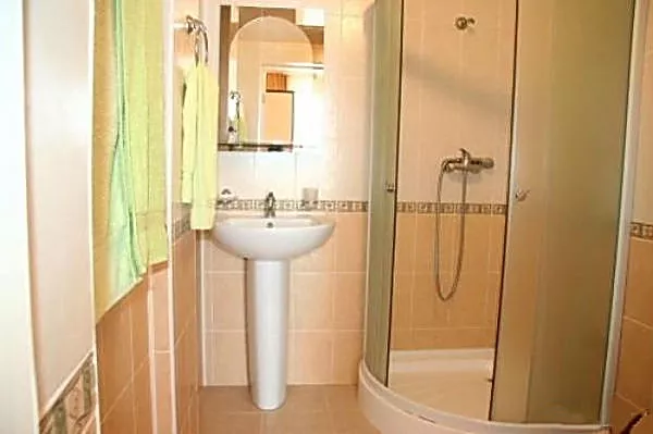 Номер Полулюкс с видом на море. Частная гостиница «Слонотель». Малореченское