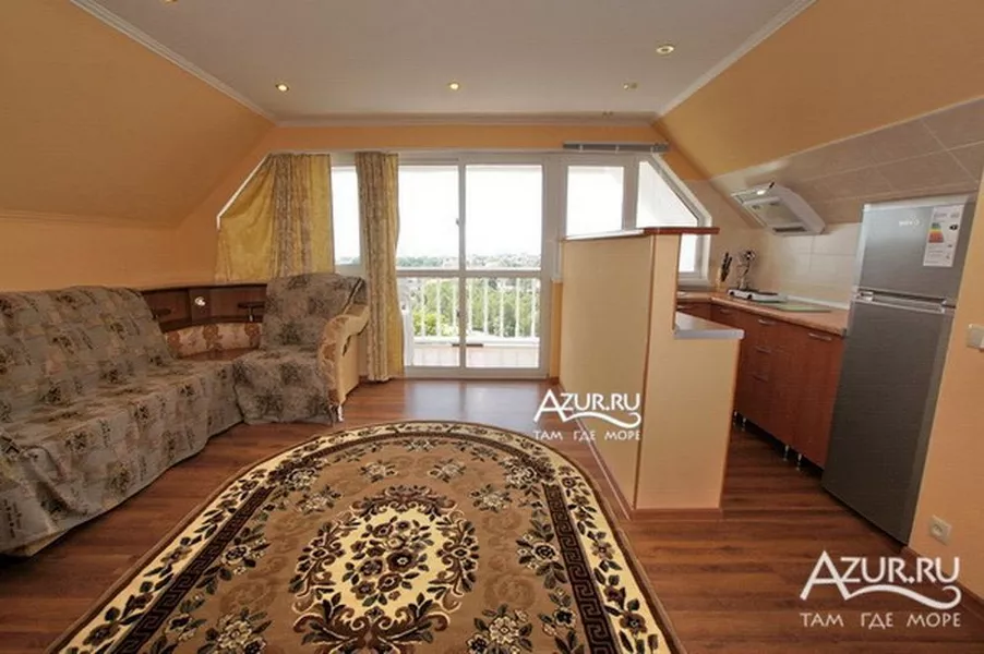 2х-комнатный с кухней. Гостевой дом "У Юлии" . Лазаревское