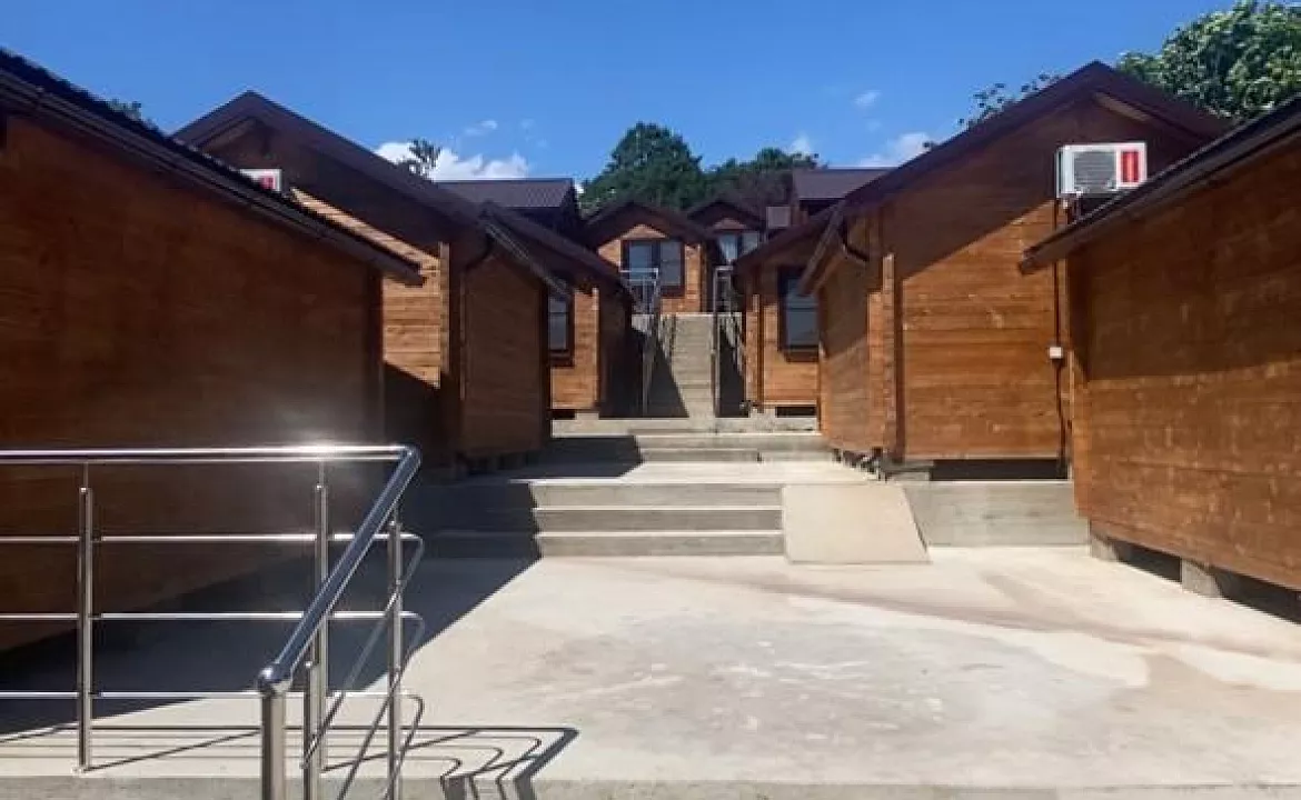 Wood Dhouse . База отдыха Wood Dhouse. Джубга