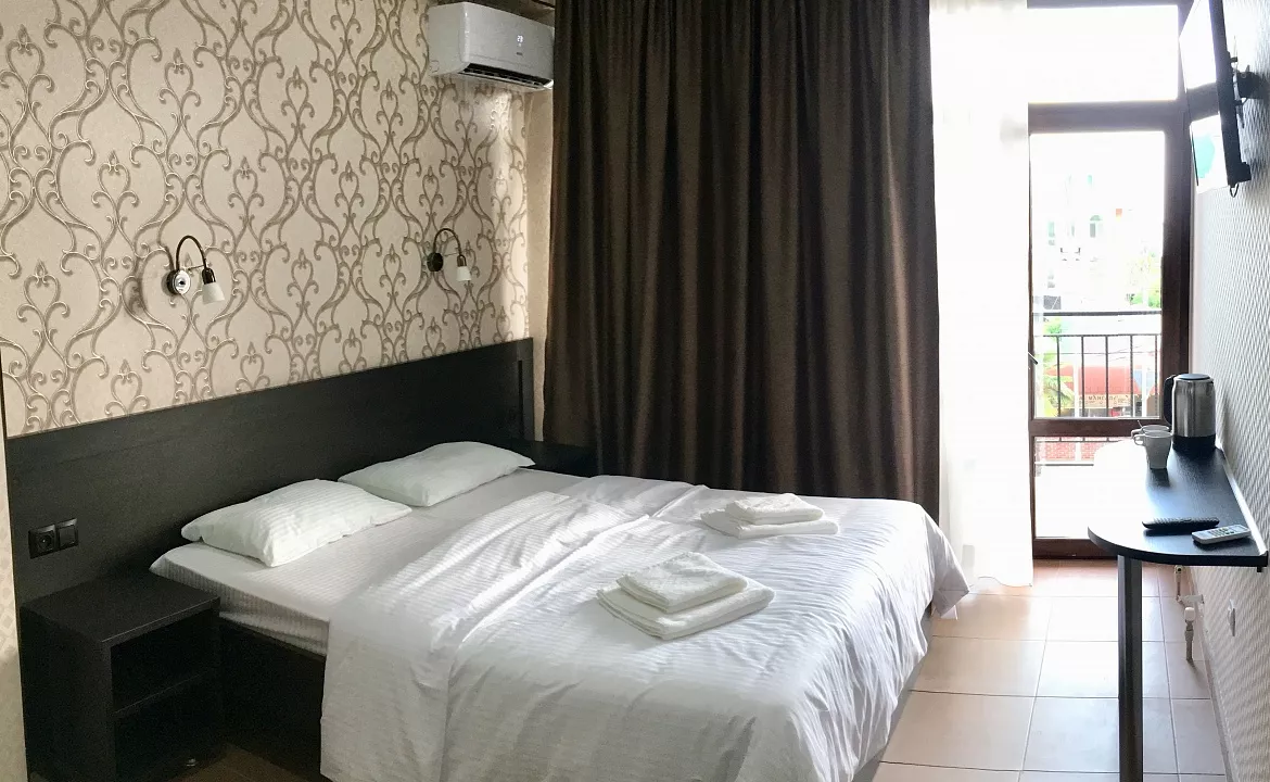 2 местный номер с балконом с видом на море. Гостевой дом София - Лазаревское. Лазаревское