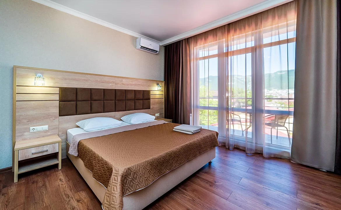 Трехместный номер. Гостевой дом Анжелика. Геленджик