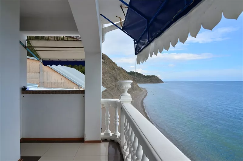 2-комнатный с видом на море. Мини-отель "Домик со слоном". Рыбачье 2-комнатный с видом на море. Мини-отель "Домик со слоном". Рыбачье