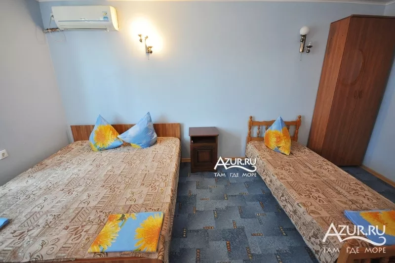 . Частный сектор "Ульяна". Голубая бухта