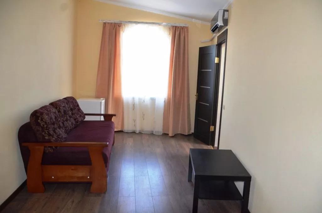 Двухкомнатный номер Делюкс. Мини-отель «Виноград». Кацивели