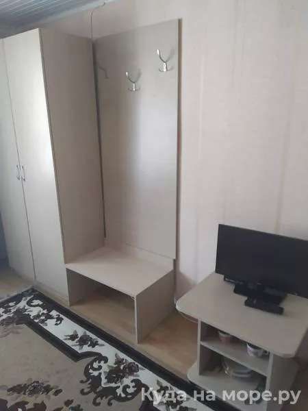 Трехместный номер со всеми удобствами с балконом. Гостевой дом "Ставрополье". Гостевые дома в Лазаревском Трехместный номер со всеми удобствами с балконом. Гостевой дом "Ставрополье". Гостевые дома в Лазаревском